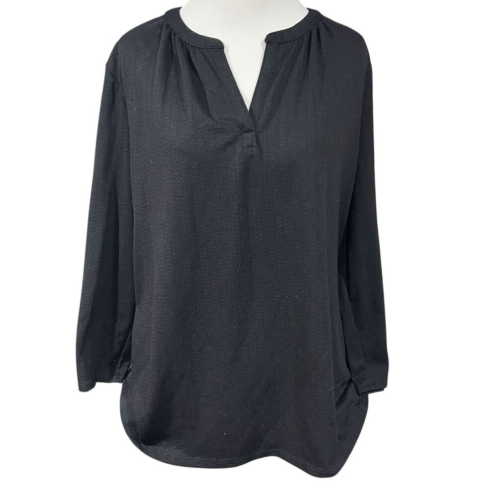 Liz Claiborne Womens XL Black V Neck Top 3/4 Sleeve Button Accents mature work